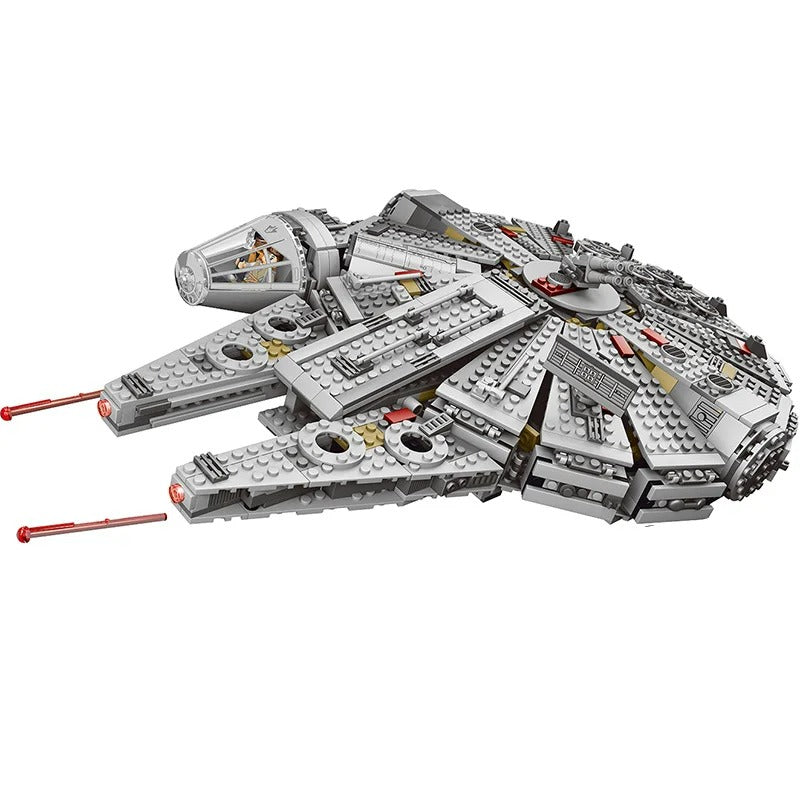 Rymdskepp Byggklossar – Millennium Falcon 75105 Byggset